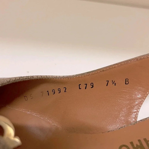 FERRAGAMO Women’s Heeled Sling Back with Gancini VINTAGE kitten heels designer - Picture 8 of 12